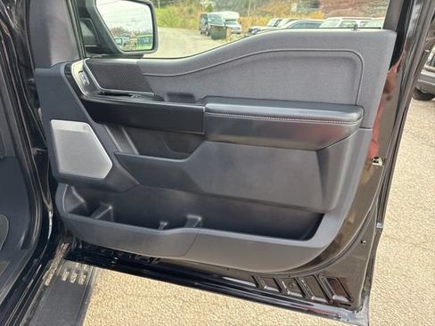 Used 2022 Ford F150 Raptor w/ Equipment Group 801A High AWD/4WD image 24