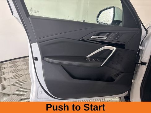 Used 2025 BMW X1 xDrive28i image 8
