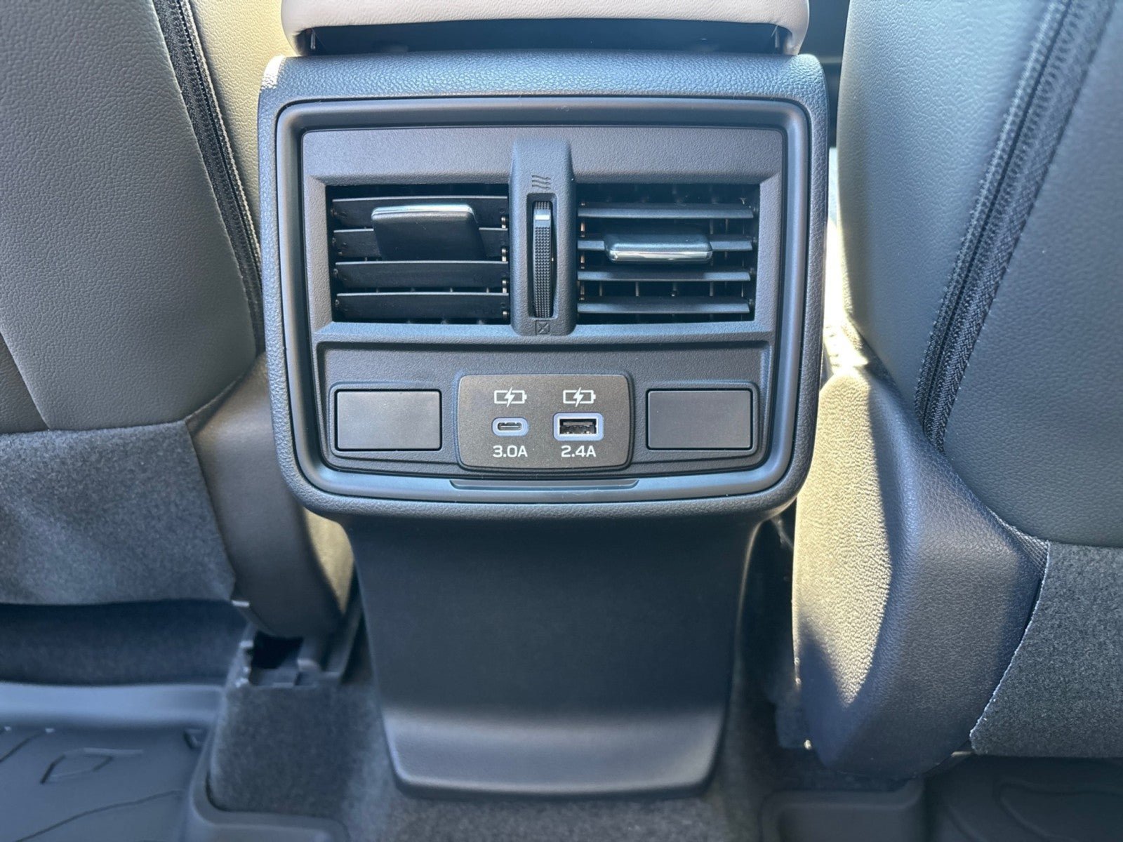New 2026 Subaru Forester Premium AWD/4WD image 28