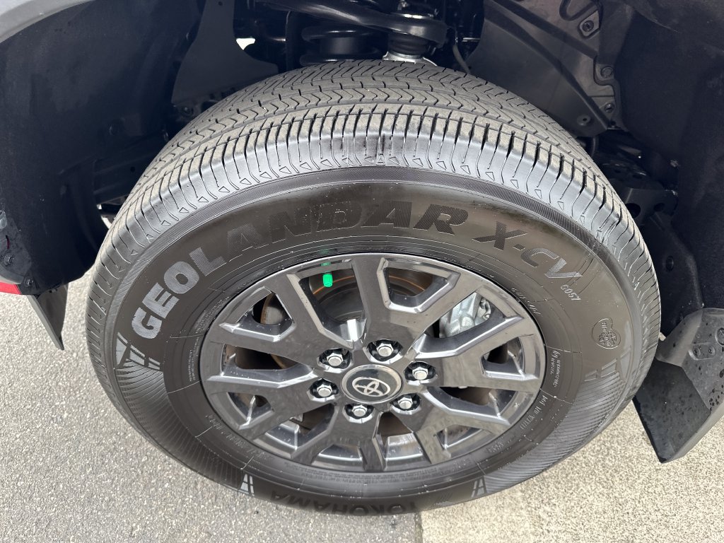 Certified 2026 Toyota 4Runner SR5 AWD/4WD image 26