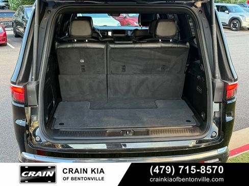 Used 2022 Jeep Wagoneer Series III RWD image 31