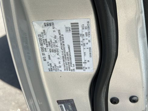 Used 2010 Ford Explorer Sport Trac XLT RWD image 31