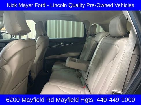 Used 2022 Lincoln Nautilus AWD image 27