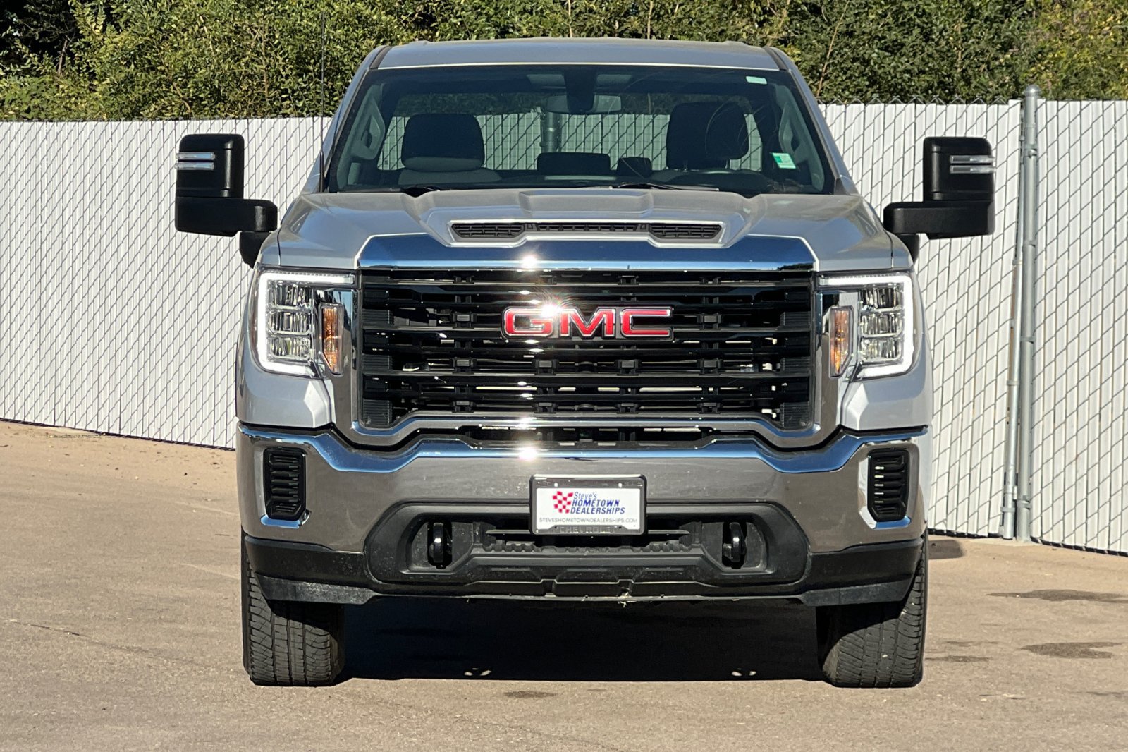 Used 2022 GMC Sierra 2500 Pro w/ Gooseneck/5TH Wheel Package AWD/4WD image 6