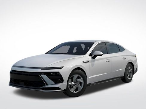 New 2026 Hyundai Sonata SE FWD image 1