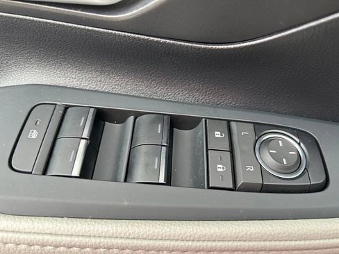 Certified 2026 Toyota Grand Highlander FWD image 18