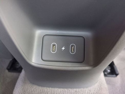 Certified 2025 Hyundai Elantra SEL FWD image 15