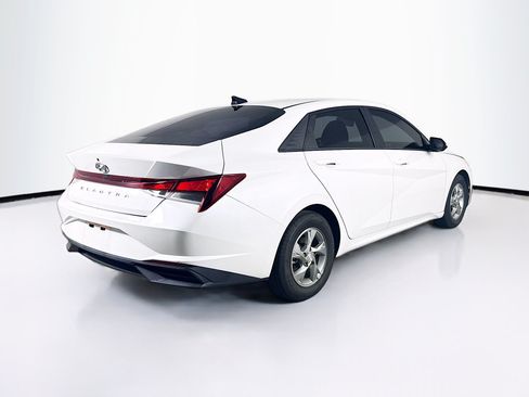 Used 2022 Hyundai Elantra SE FWD image 30