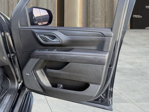 Used 2021 Chevrolet Suburban RST w/ Luxury Package image 69