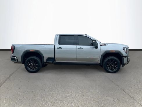 New 2026 GMC Sierra 2500 AT4 w/ AT4 Premium Plus Package AWD/4WD image 3