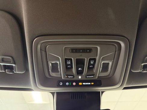 New 2026 GMC Sierra 1500 SLT w/ SLT Premium Plus Package image 21