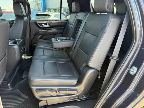 Certified 2022 Chevrolet Tahoe Z71 w/ Luxury Package AWD/4WD image 39