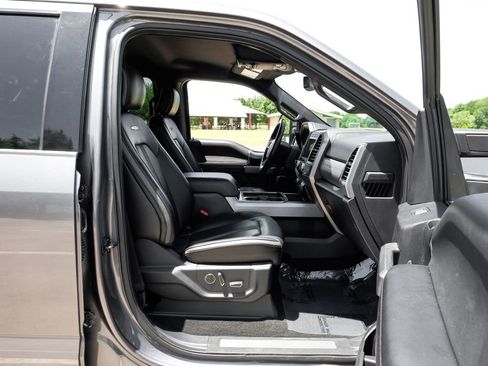 Used 2021 Ford F250 Platinum w/ FX4 Off-Road Package AWD/4WD image 40