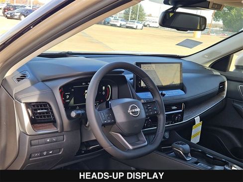 New 2026 Nissan Rogue Platinum image 13