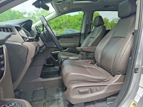 Used 2022 Honda Odyssey Touring image 16