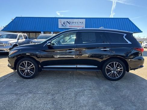 Used 2019 INFINITI QX60 Luxe w/ Sensory Package image 8