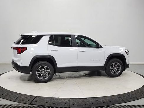 New 2026 GMC Terrain Elevation FWD image 8