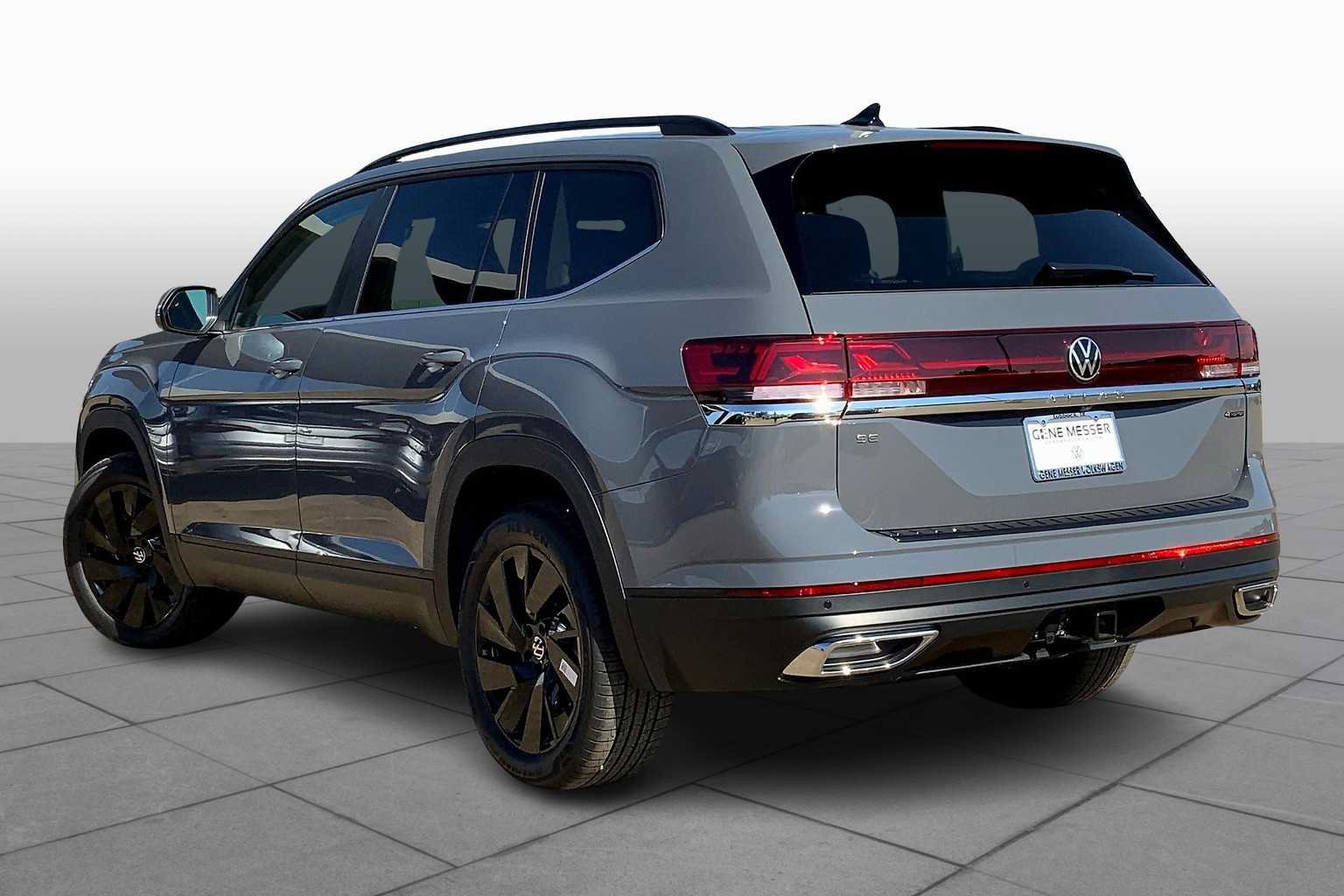 Used 2026 Volkswagen Atlas SE AWD/4WD image 11