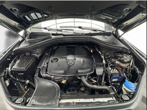 Used 2018 Mercedes-Benz GLE 350 4MATIC image 17