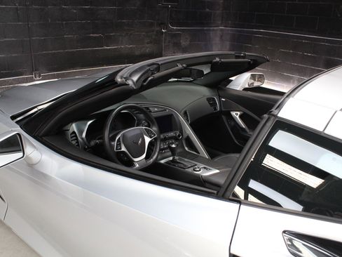 Used 2016 Chevrolet Corvette Stingray Coupe w/ 2LT Preferred Equipment Group RWD image 37
