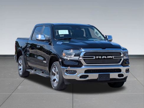 Used 2022 RAM 1500 Laramie AWD/4WD image 7