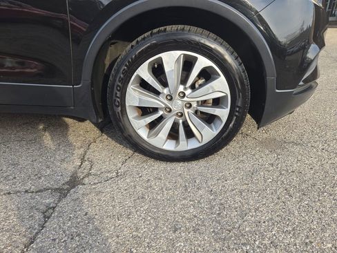 Used 2017 Buick Encore Preferred image 2