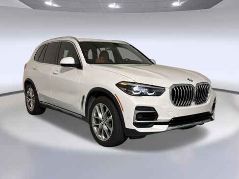 Used 2023 BMW X5 sDrive40i w/ Parking Assistance Package RWD image 7
