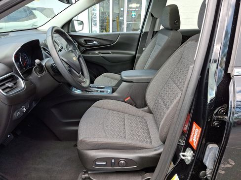 Used 2023 Chevrolet Equinox LT image 15