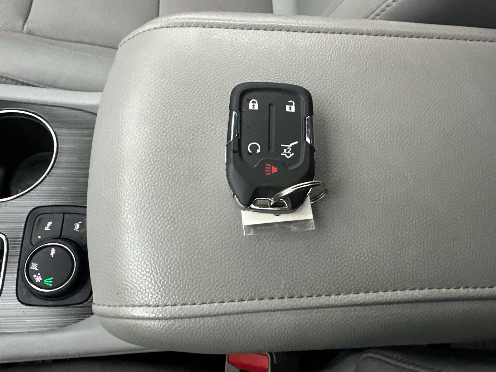 Used 2018 GMC Acadia SLT FWD image 7