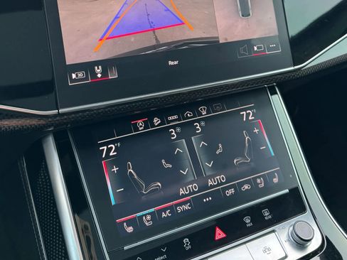 Used 2021 Audi SQ8 Prestige AWD/4WD image 22