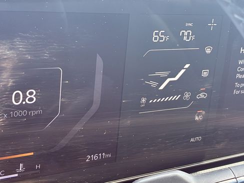 Used 2025 Kia K4 EX FWD image 26