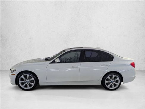 Used 2015 BMW 320i Sedan image 9