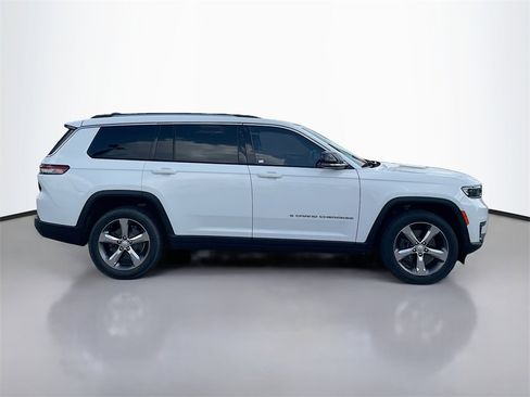 Used 2021 Jeep Grand Cherokee L Limited image 8