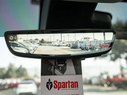 Used 2025 Buick Encore GX Avenir w/ Avenir Technology Package image 30