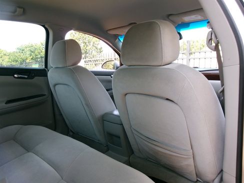 Used 2008 Chevrolet Impala LS FWD image 20