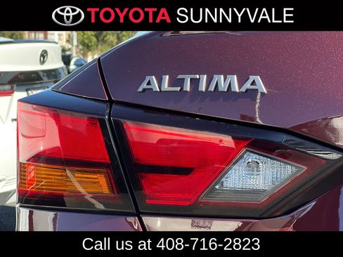 Used 2024 Nissan Altima 2.5 SV image 13