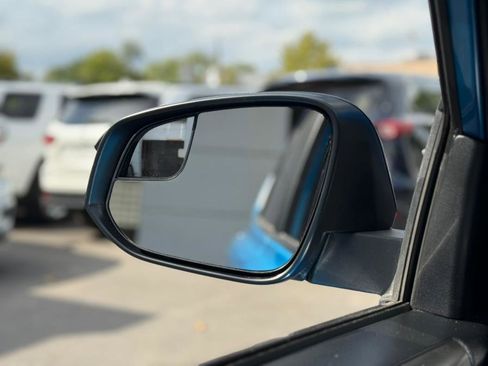 Used 2018 Toyota RAV4 LE image 25