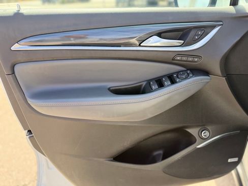 Used 2024 Buick Enclave Premium FWD image 11