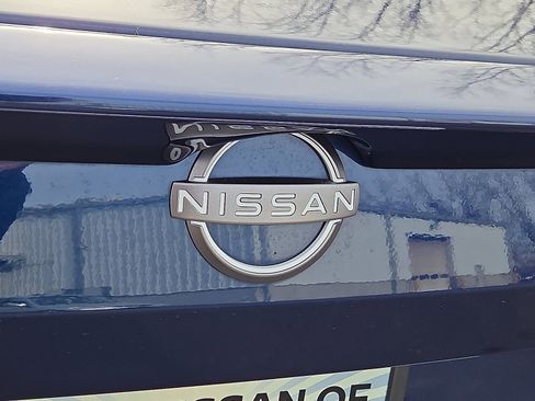 Used 2023 Nissan Altima 2.5 SR w/ SR Premium Package image 28