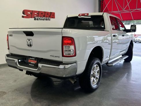 Used 2024 RAM 2500 Big Horn w/ Off Road Package AWD/4WD image 3