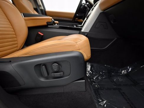 Used 2018 Land Rover Discovery HSE Luxury AWD/4WD image 60