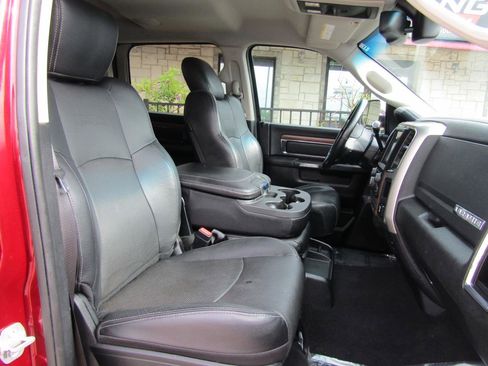 Used 2016 RAM 2500 Laramie w/ Cold Weather Group image 11