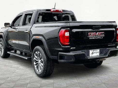 Used 2023 GMC Canyon Denali AWD/4WD image 4