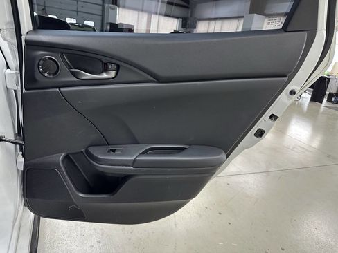 Used 2020 Honda Civic Sport image 14