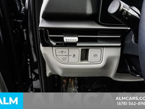 Used 2026 Kia Sportage EX w/ EX Panorama Roof Package FWD image 38