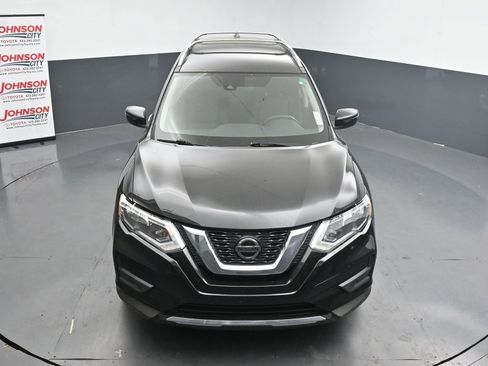 Used 2020 Nissan Rogue SV image 24
