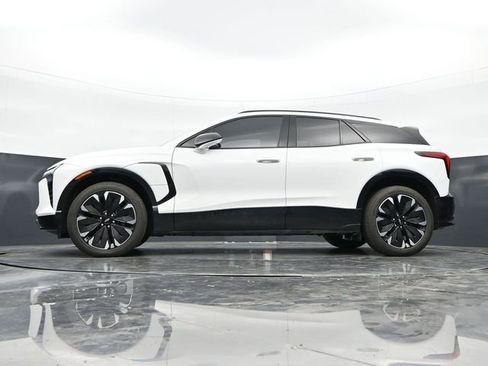 Used 2024 Chevrolet Blazer EV RS AWD/4WD image 37