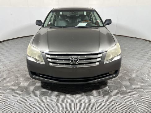 Used 2006 Toyota Avalon Limited FWD image 3