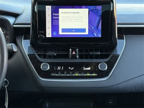 Used 2025 Toyota Corolla LE image 15