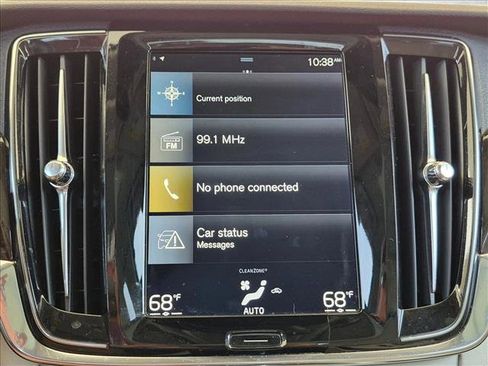 Used 2018 Volvo S90 T5 Momentum w/ Convenience Package FWD image 11